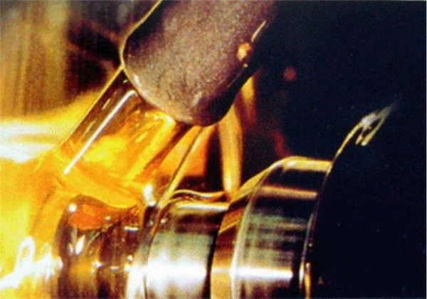 【金属加工】台风雨天，切削液该如何储存？